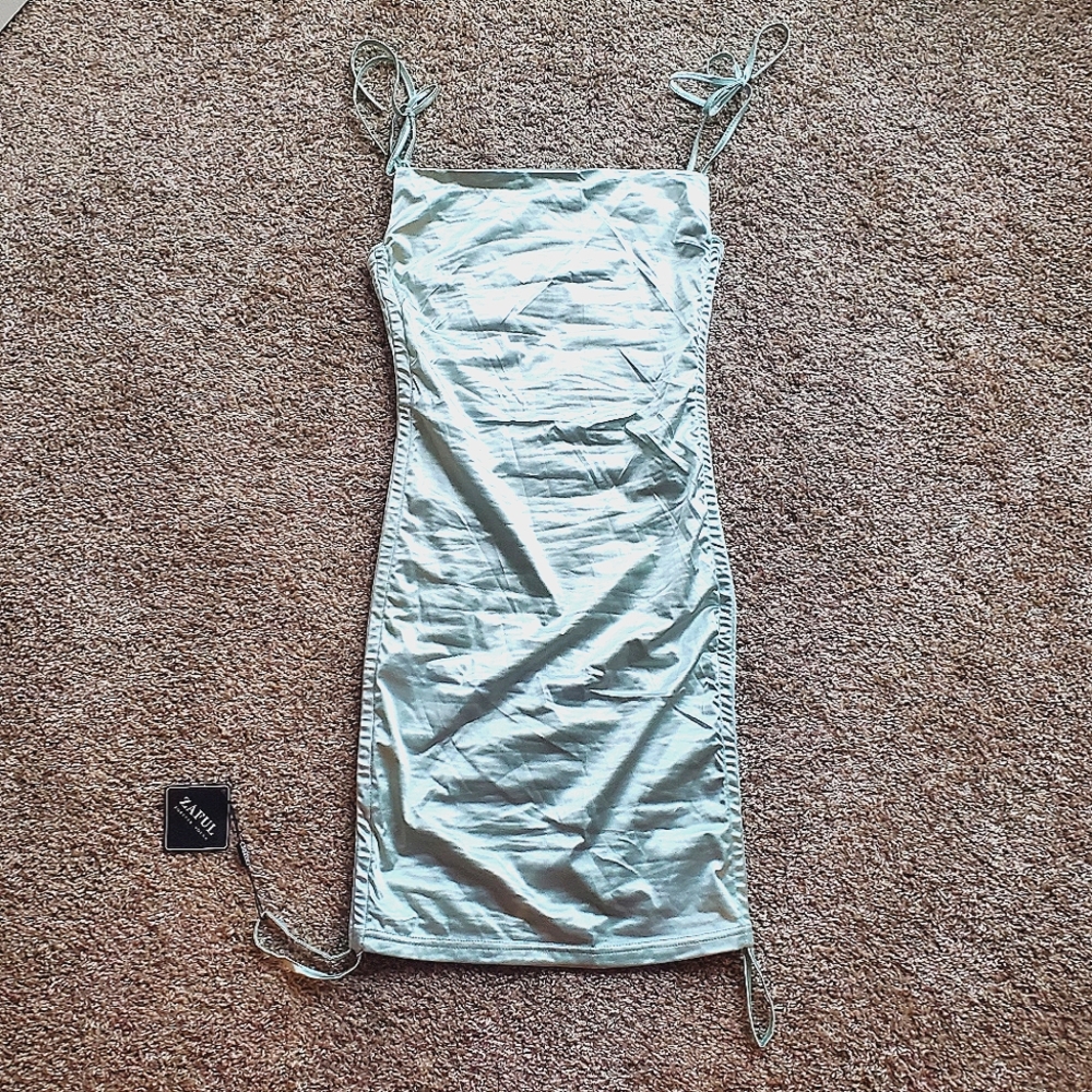 3/$20 NWT Zaful Mint Ruched Dress Small